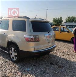 GMC Acadia